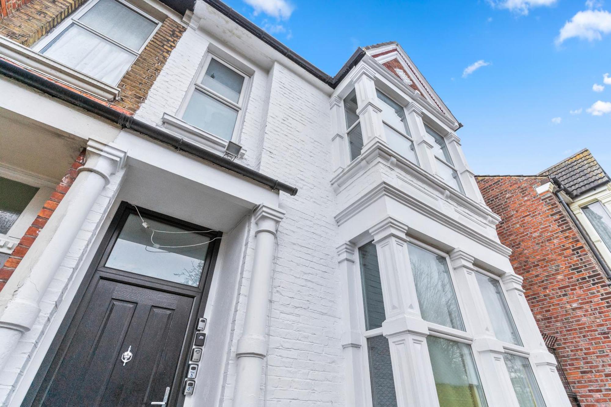 Modern Apartments London With Free Wifi Exterior photo