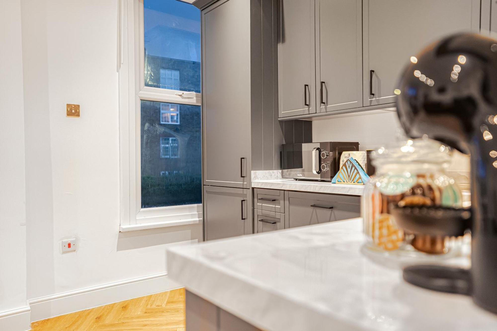 Modern Apartments London With Free Wifi Exterior photo