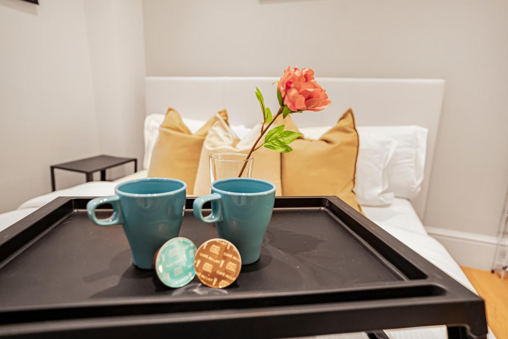 Modern Apartments London With Free Wifi Exterior photo