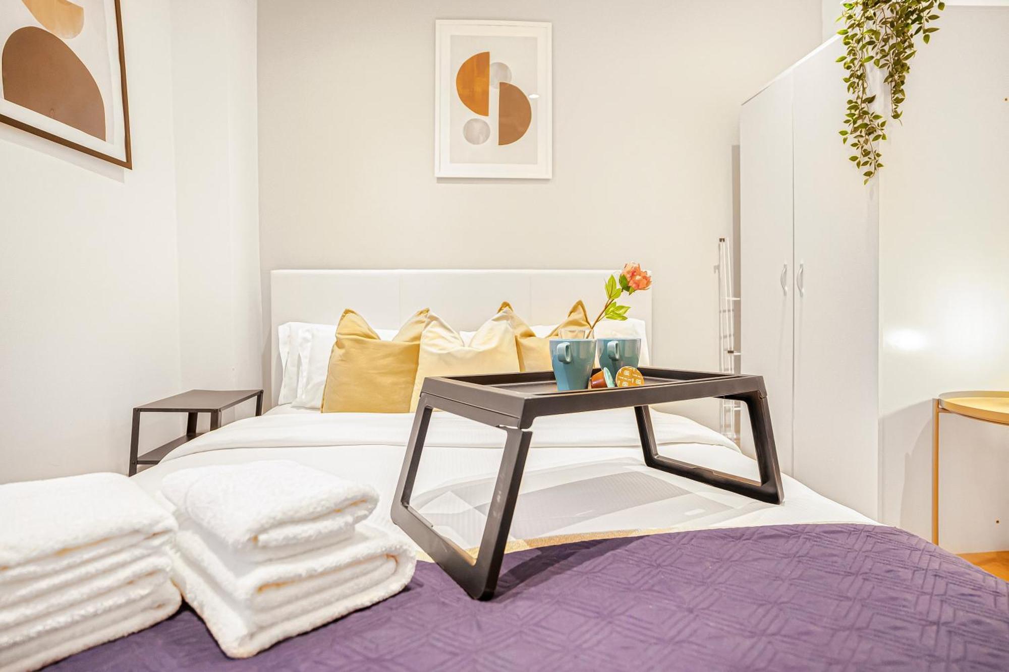 Modern Apartments London With Free Wifi Exterior photo