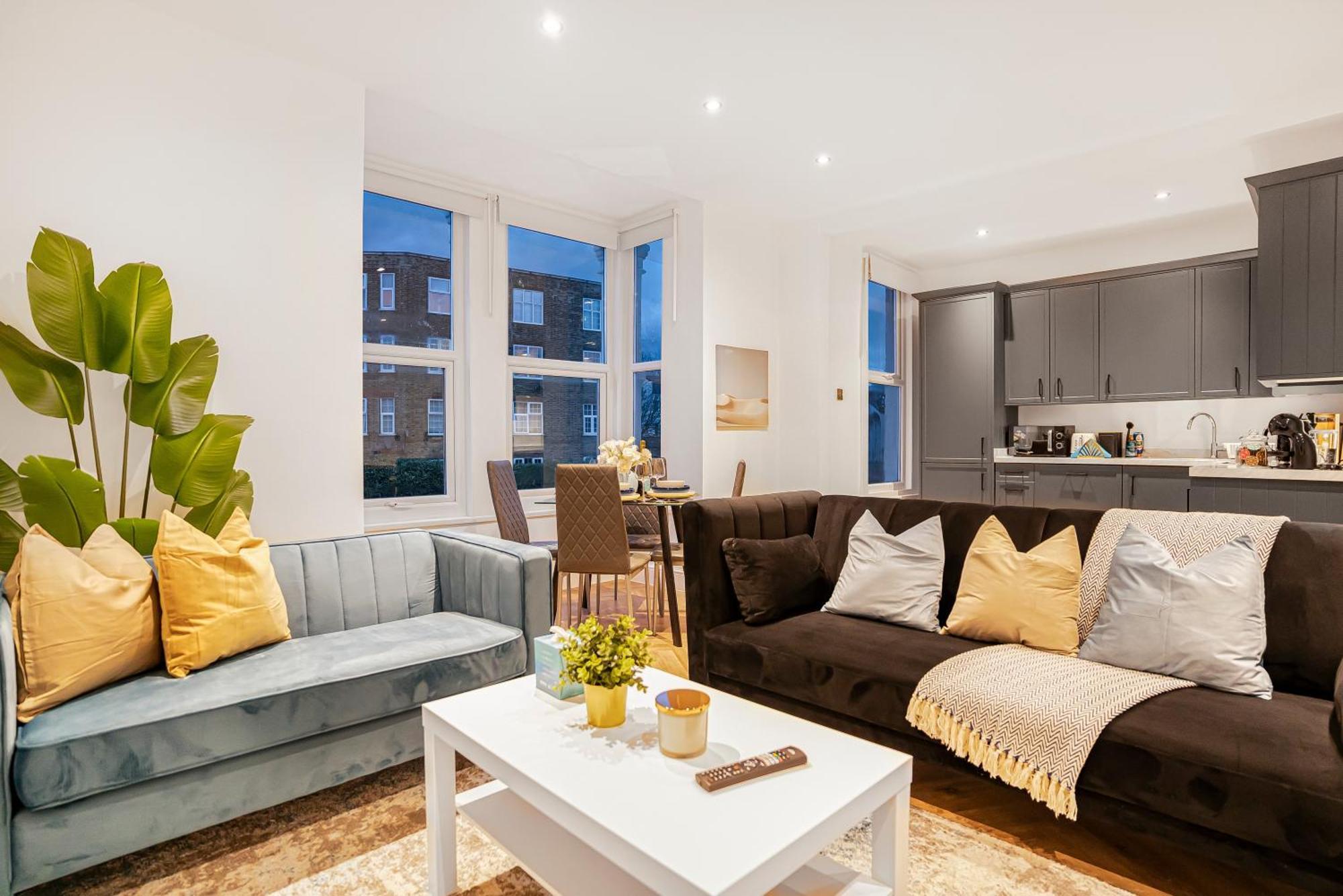 Modern Apartments London With Free Wifi Exterior photo